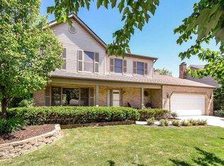 2512 Millington Ln, Aurora, IL