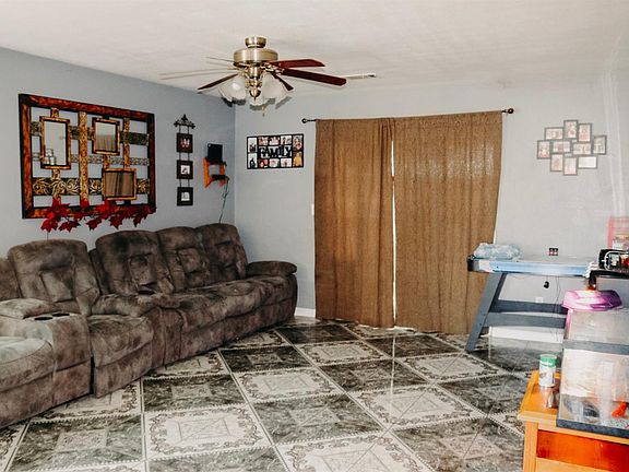 3rd image of 1355 Tehama Ave