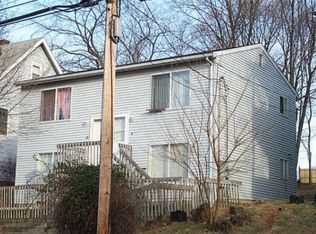 105 Hawkins St, Derby, CT 06418