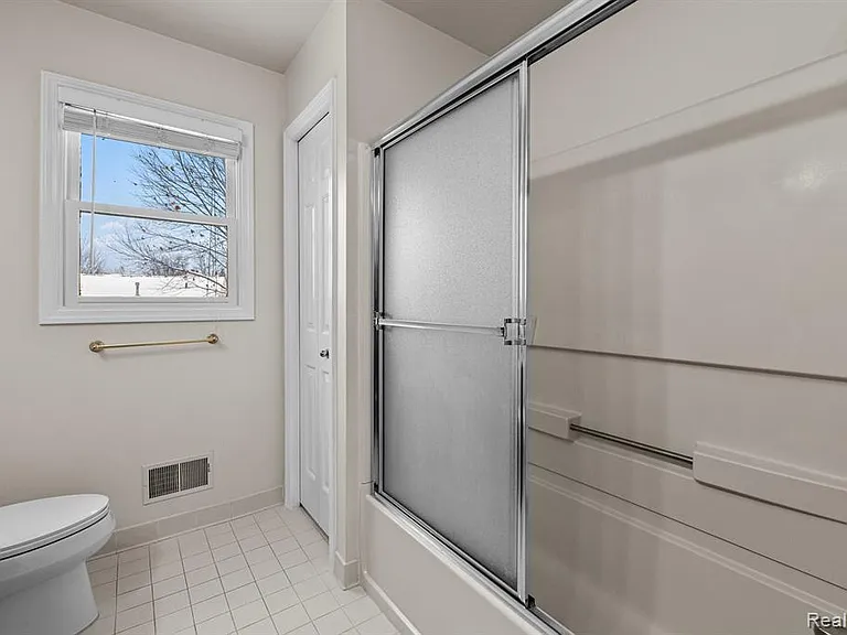 3904 Kaeleaf Rd — Photo 39