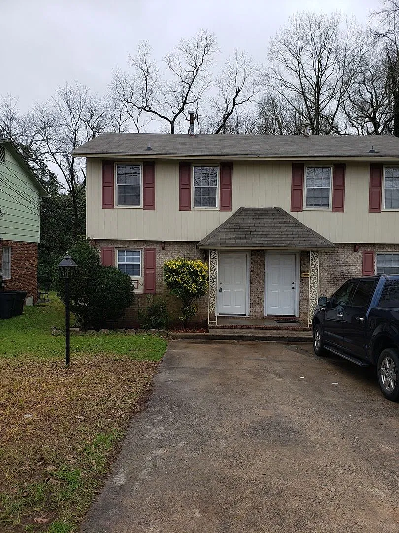 Two story Duplex Townhome — Photo 2