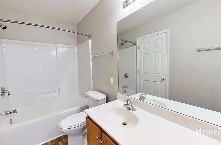 255 Luzelle Dr — Photo 23