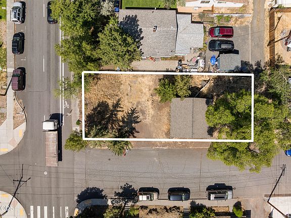 5th image of Lava Rd