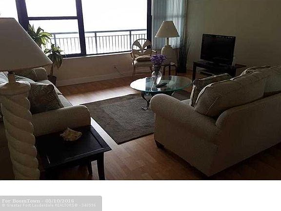 3rd image of 3800 Galt Ocean Dr APT 601