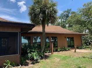 16495 175th Rd, Mc Alpin, FL 32062