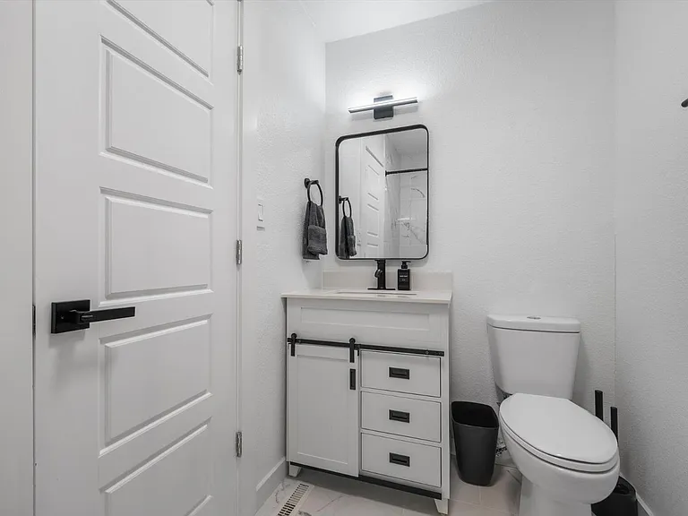 6413 Chimney Creek Cir #A-1 — Photo 17