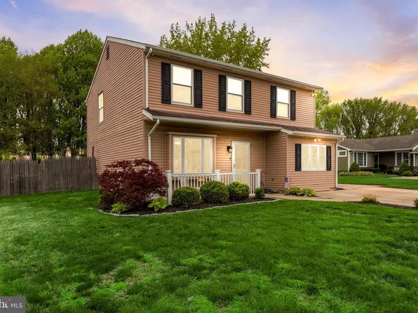 71 Edinburgh Rd, Blackwood, NJ 08012