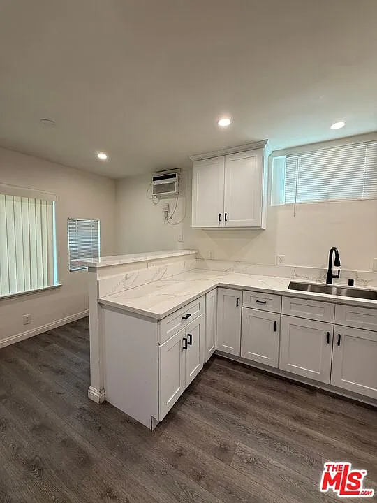 2 bed, 2.0 bath, 1200 sqft, $2,650 — Photo 2