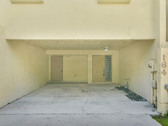 3rd image of 164 NW 45th Avenue