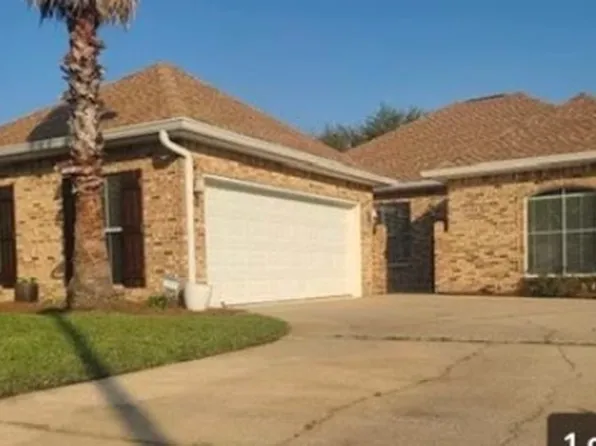 13708 Dunvegan Dr, Gulfport, MS 39503