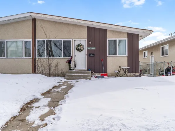 9905B 99th Ave, Fort Saskatchewan, AB T8L 1R4