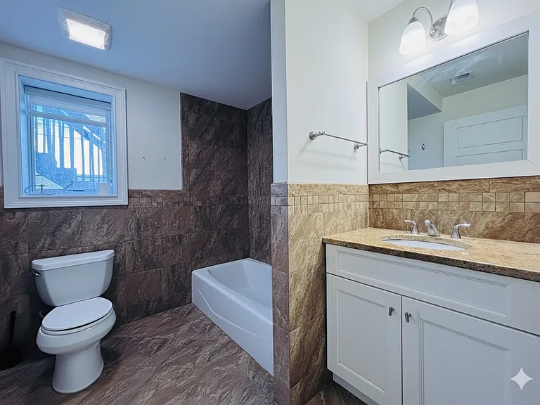 25 W Edsall Ave #A — Photo 16