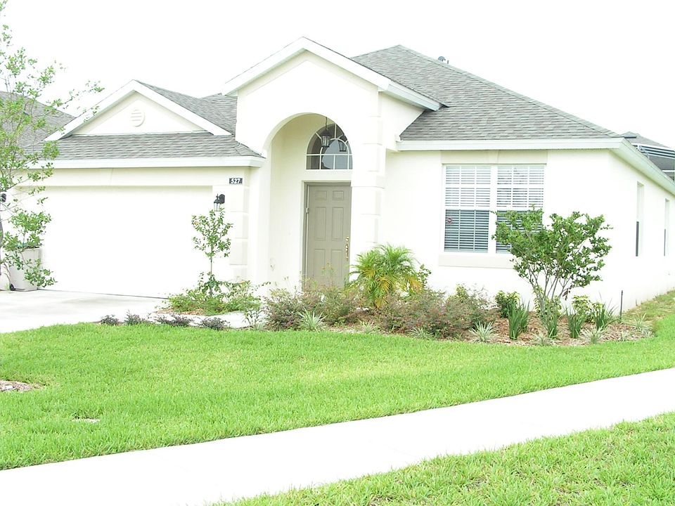 1st image of 527 Bonville Dr