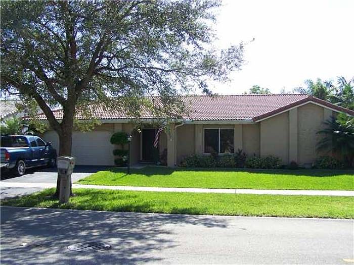 5211 Hawkes Bluff Ave, Davie, FL 33328 Zillow