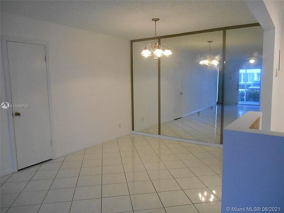 3rd image of 6295 Bay Club Dr APT 2