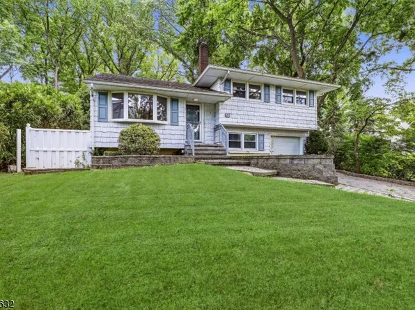 51 Union County Pkwy, Clark Twp., NJ 07066