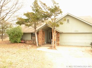 17527 S Sheridan Rd, Bixby, OK 74008