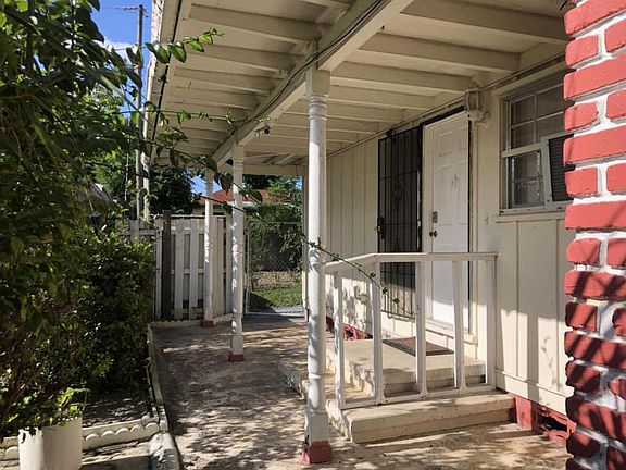 4th image of 711 Tuscaloosa St #2