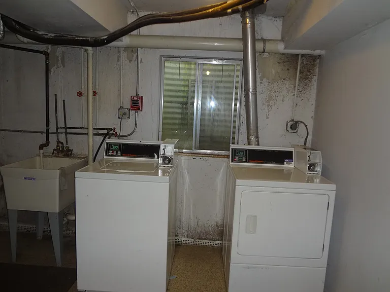 929 Casey Ct #6 — Photo 18