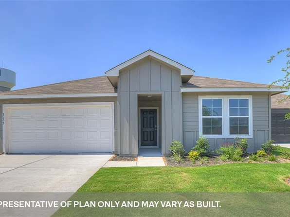 208 Wirecrested Dr, Lockhart, TX 78644