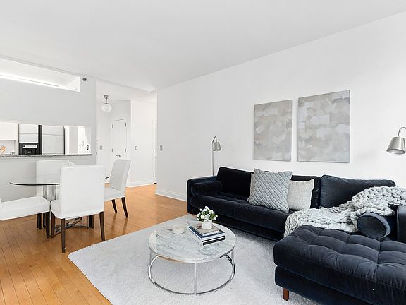 2nd image of 1760 2nd Ave APT 19E