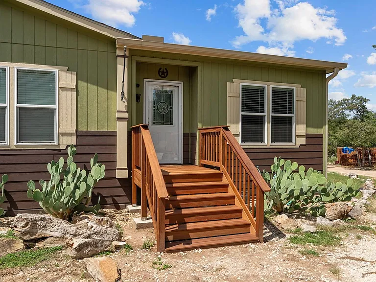 23038 Pedernales Canyon Trl — Photo 1