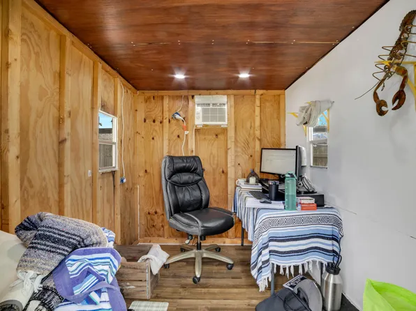 5178 NE 15th Terrace, Pompano Beach, FL 33064