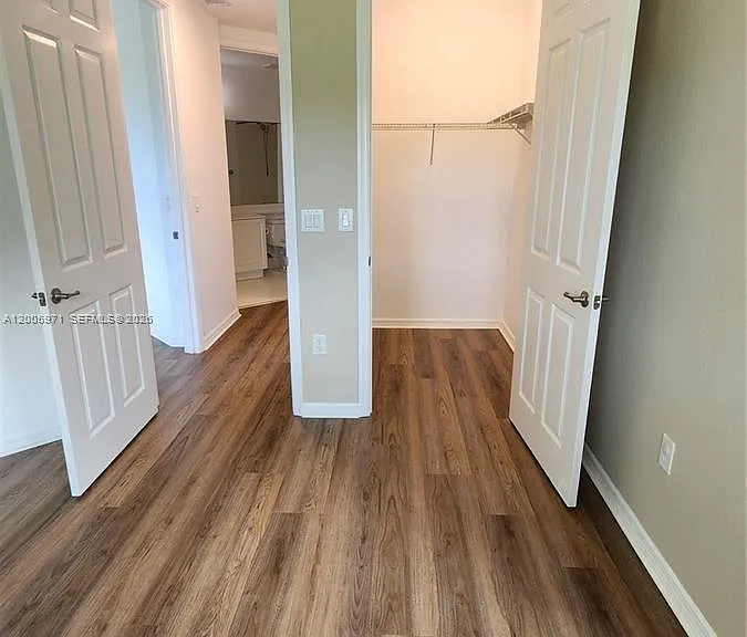 3600 Oaks Clubhouse Dr #206 — Photo 34