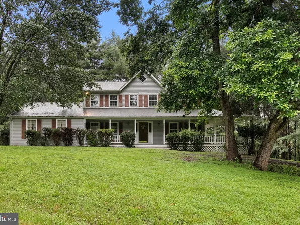 5623 Wilshire Ct, Warrenton, VA 20187