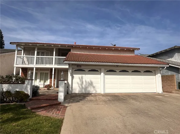 2310 N Linwood St, Santa Ana, CA 92705