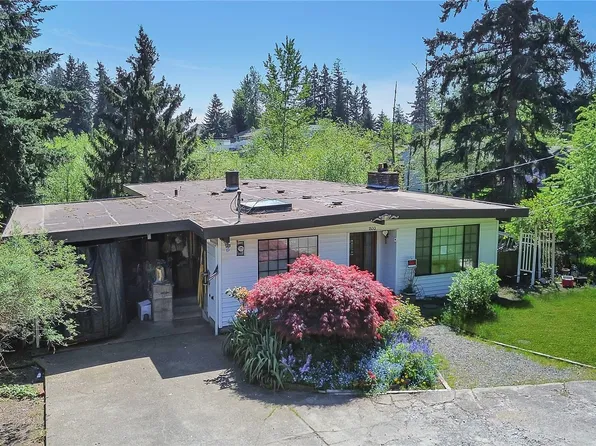 18001 77th Street E, Bonney Lake, WA 98391