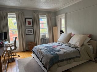 156 Luquer St #3, Brooklyn, NY 11231