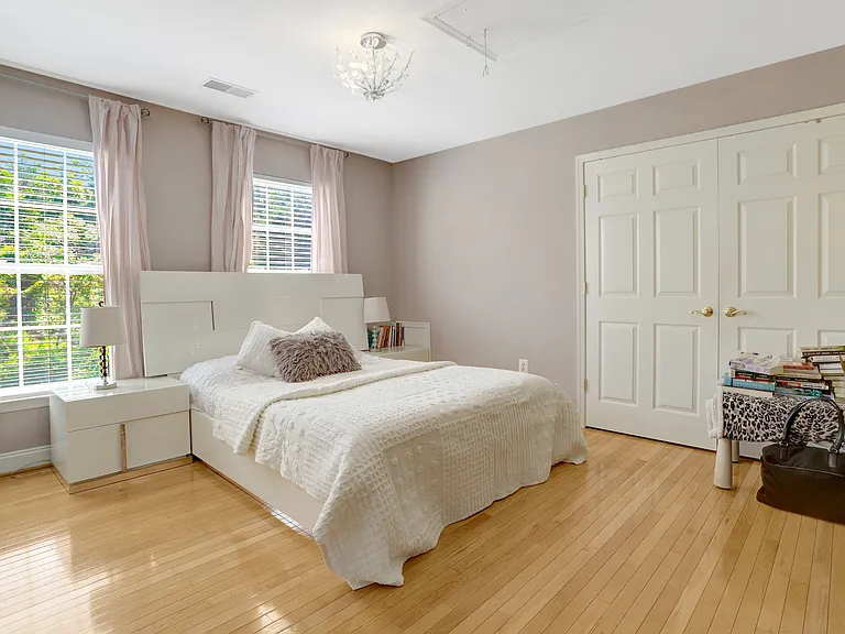 4900 Sunset Ln — Photo 54