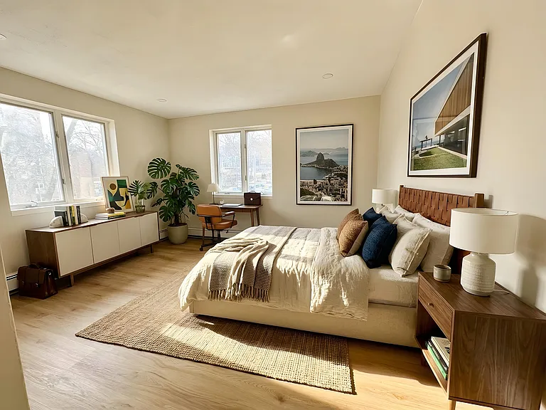 21 Greenwood St #14 — Photo 2