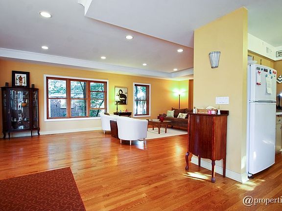 Kitchen/Living Room