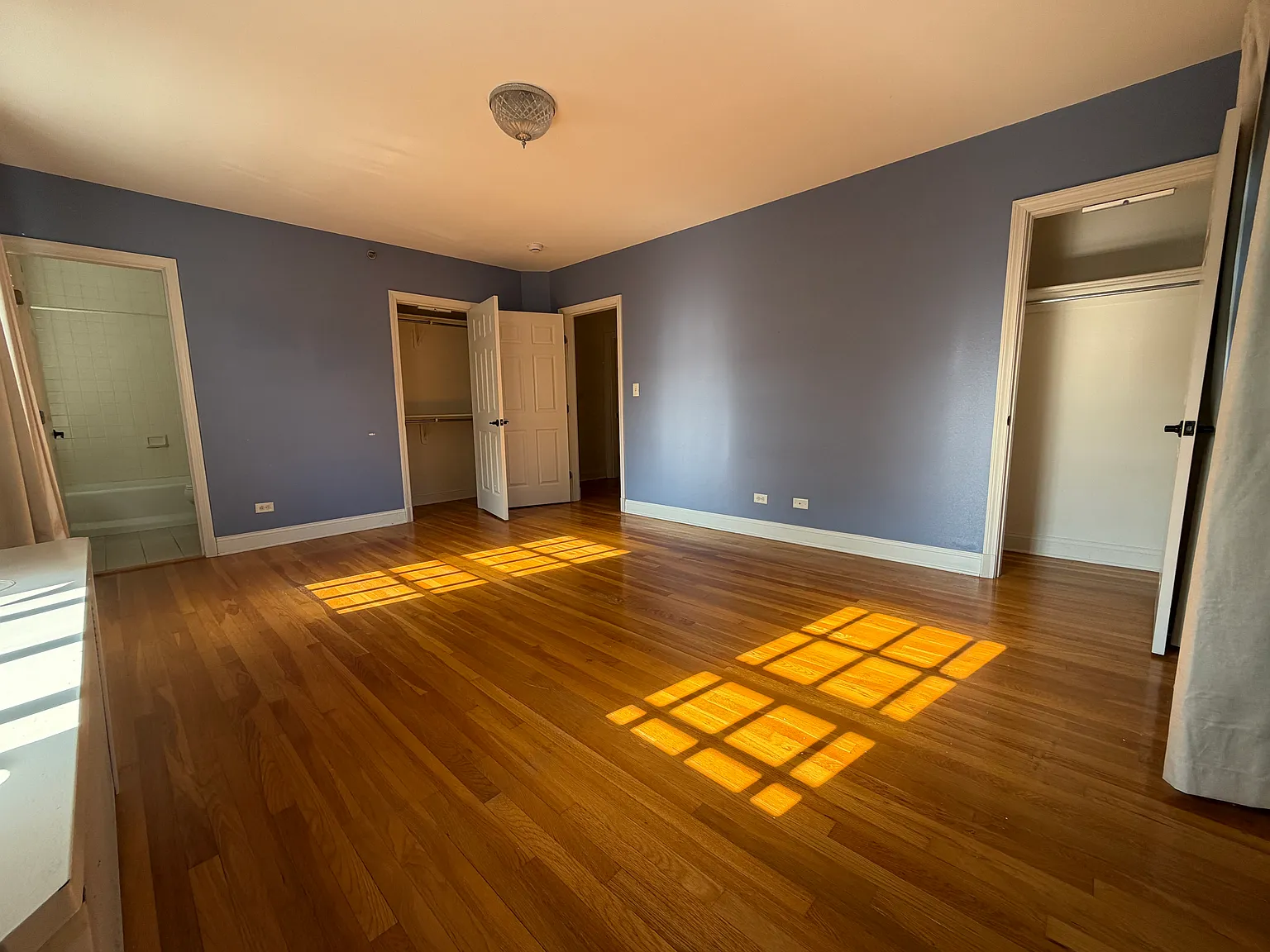 3 bed, 2.5 bath, 1728 sqft, $2,950 — Photo 3