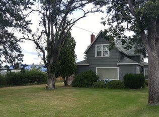 1845 Tucker Rd, Hood River, OR 97031