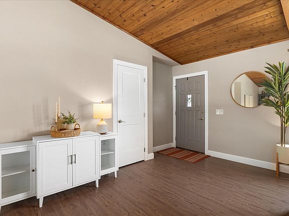 5th image of 5033 Coneflower Ave