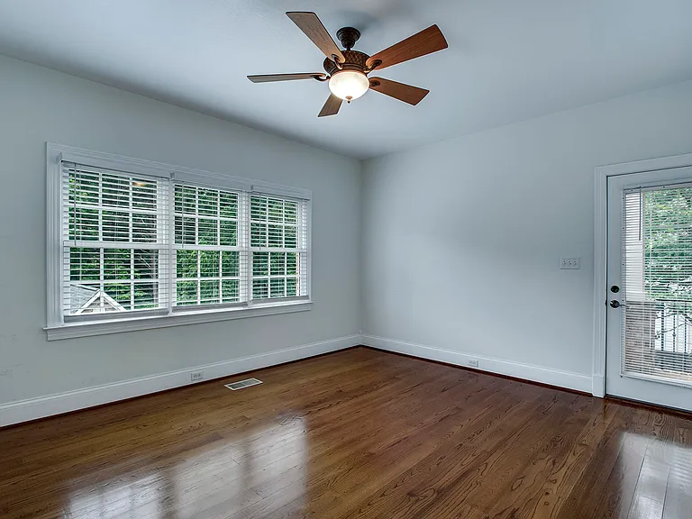 111 Daleyuhski Way — Photo 11
