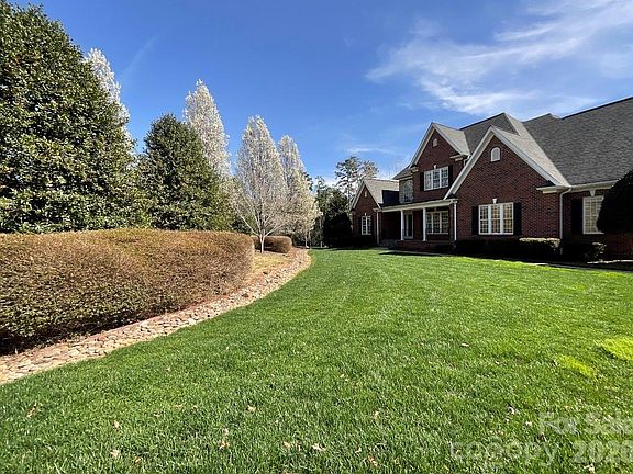 4th image of 5231 Peninsula Dr