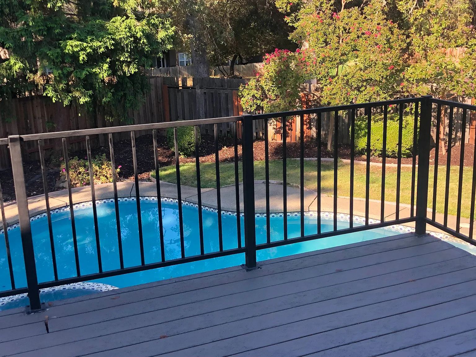 4 bed, 2571 sqft, $4,000 — Photo 4
