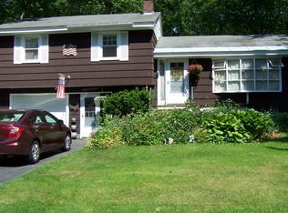13 Wildwood Dr, Saco, ME 04072