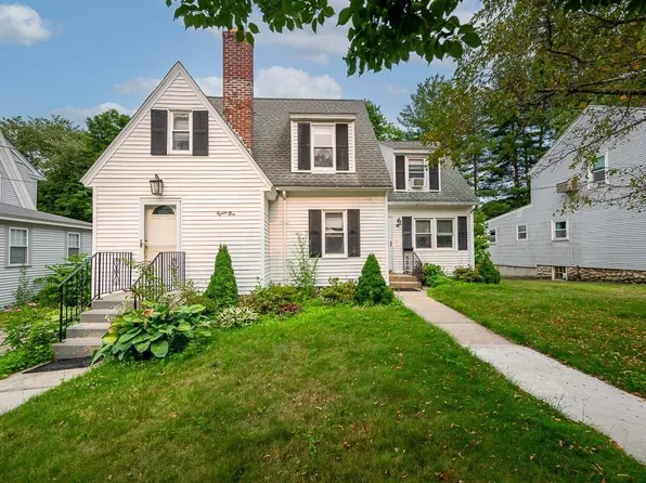 41 Dellwood Rd, Worcester, MA 01602