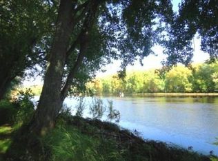 N10316 Caylor Rd, Wausaukee, WI 54177