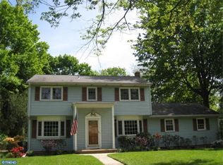 15 Corey Dr, Ewing, NJ 08628