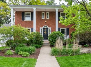 345 S Sturges Pkwy, Elmhurst, IL 60126