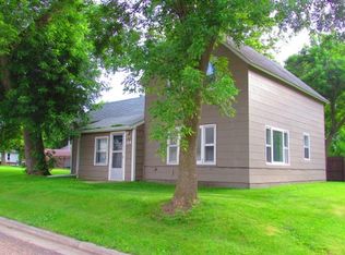 209 Frank Ave, Garretson, SD 57030