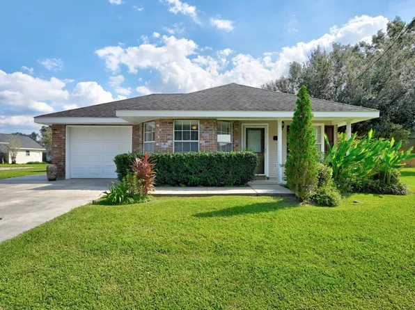 108 Deer Run Dr, Schriever, LA 70395