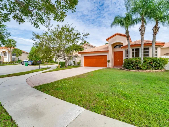 3383 SW 180th Way, Hollywood, FL 33029