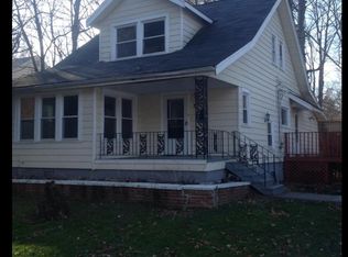 75 Cresswell Ave, Bedford, OH